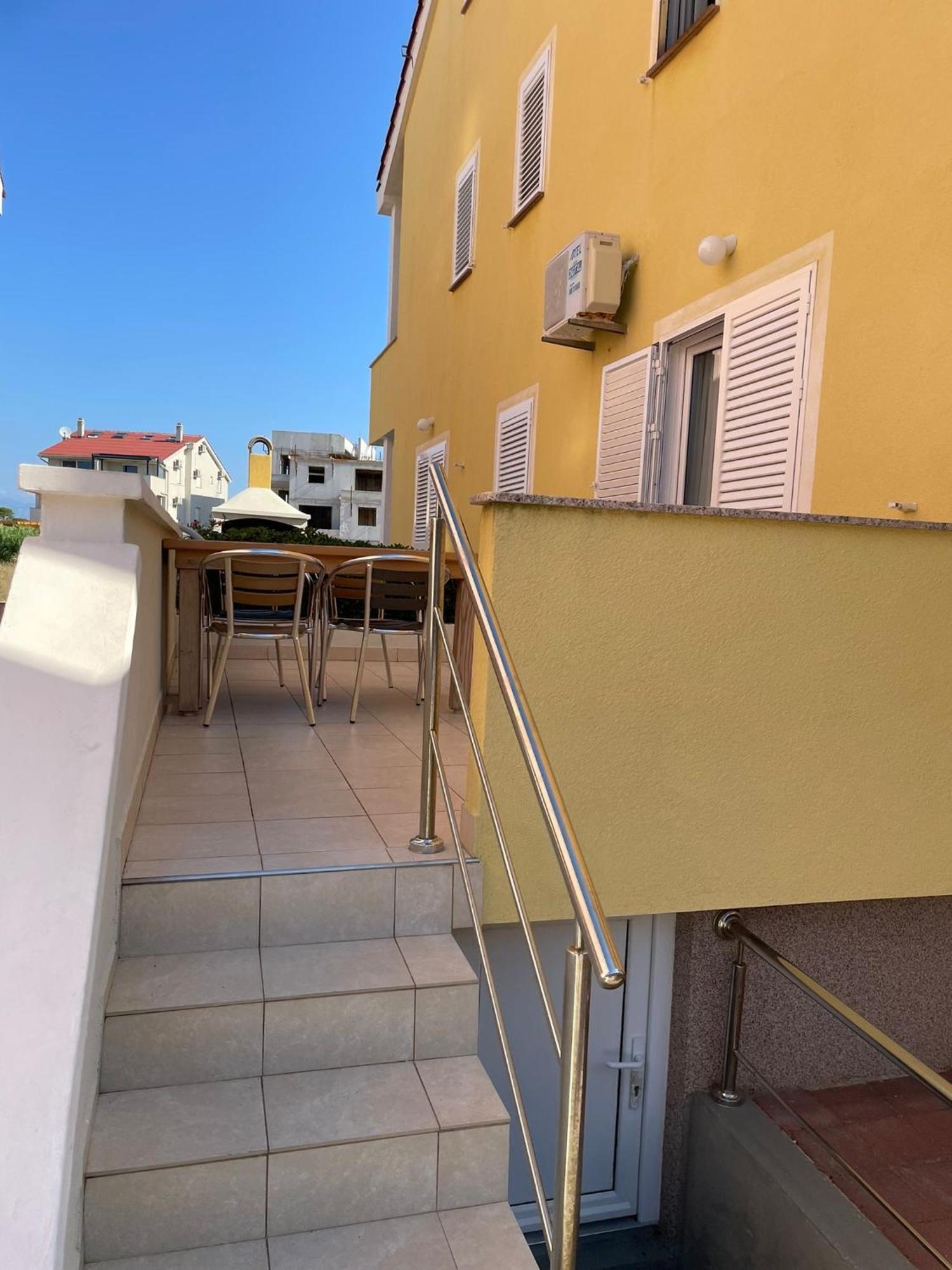 Apartments Iva Povljana Zewnętrze zdjęcie