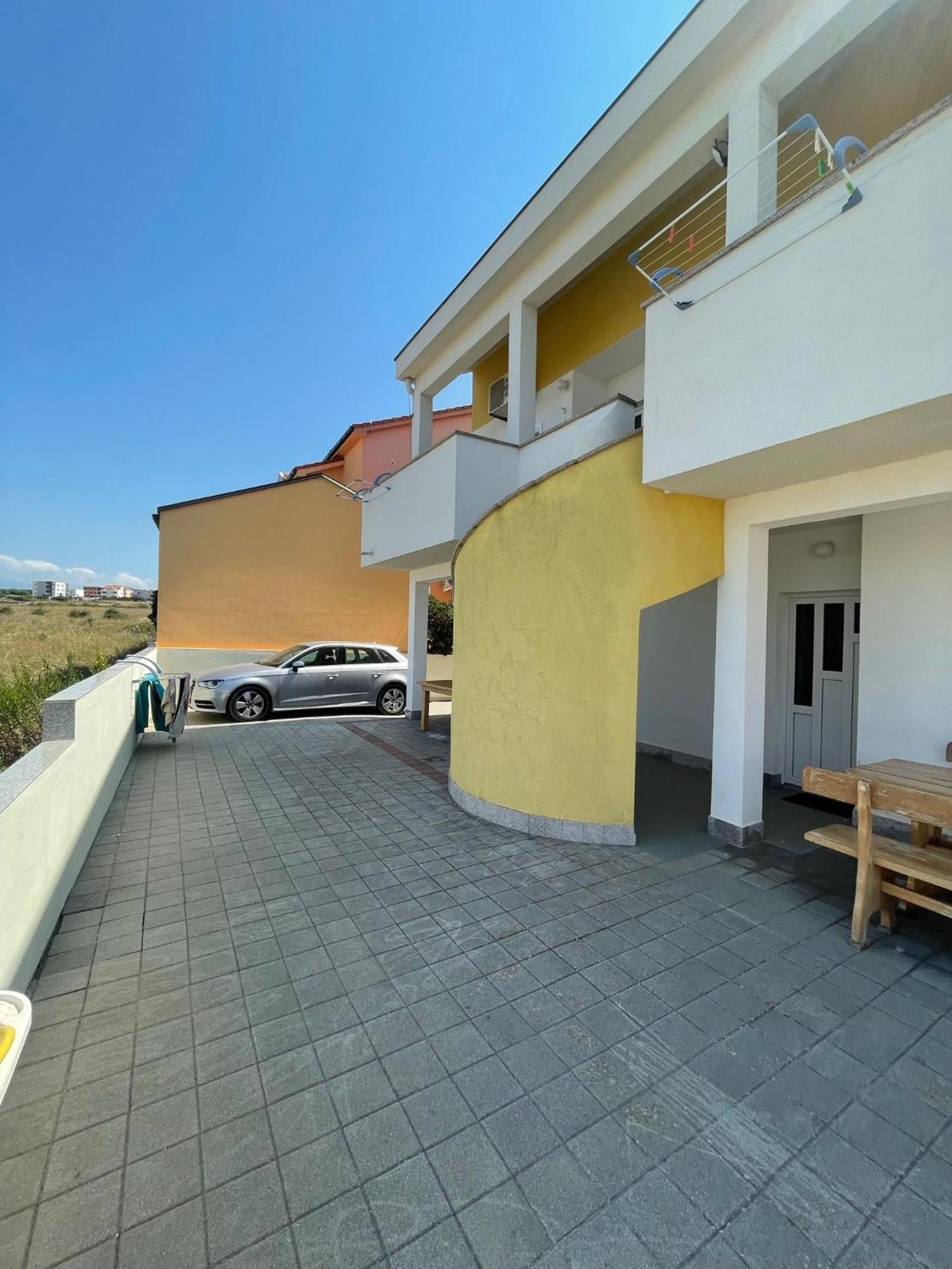 Apartments Iva Povljana Zewnętrze zdjęcie